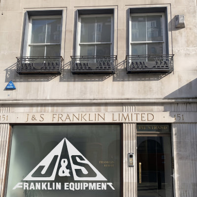 ロンドンのJ&S Franklin Limited社屋